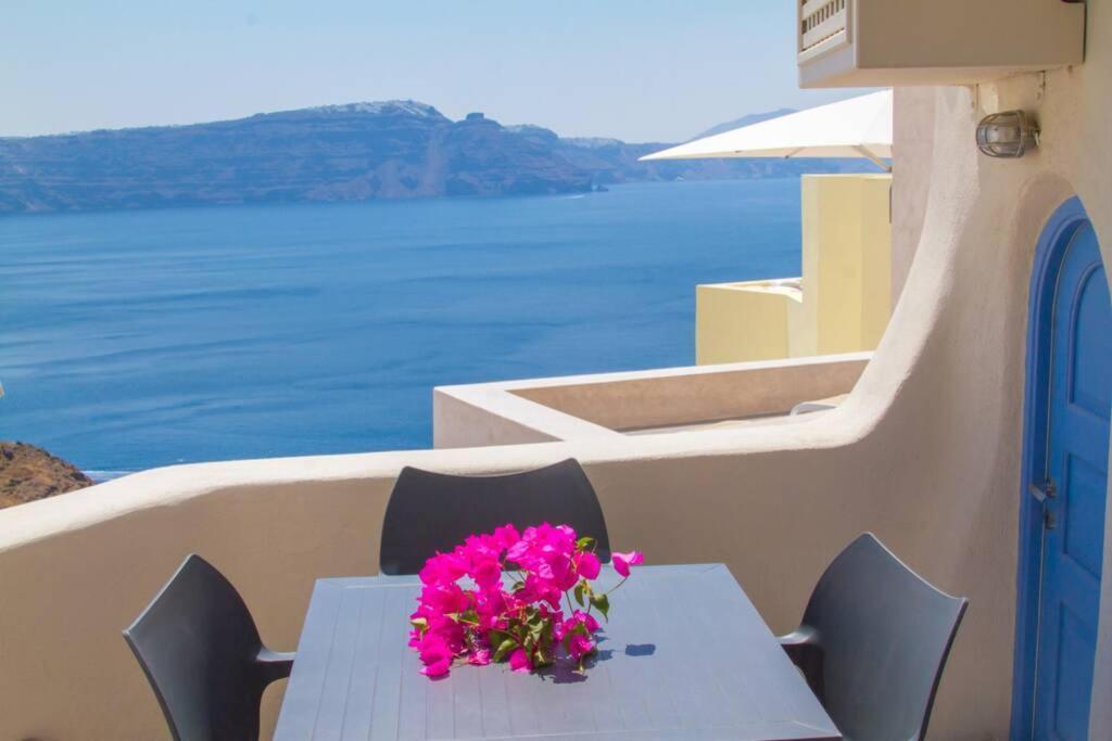 Twin Cave House Βίλα Οία Εξωτερικό φωτογραφία